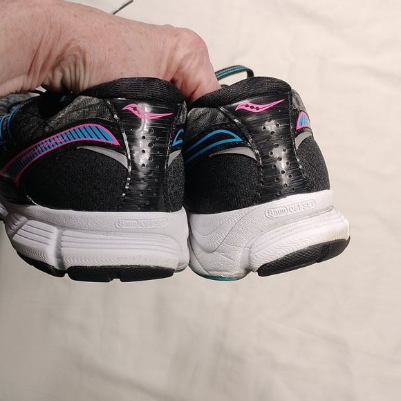 Saucony neutral women's sneakers size 11 - Picture 4 of 13